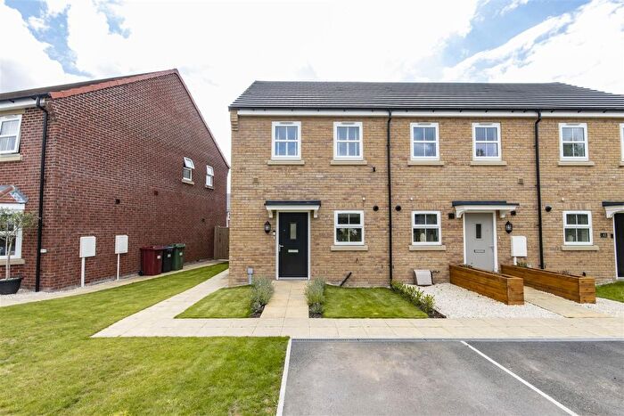 2 Bedroom Terraced House For Sale In Hawthorne Road, Barlborough, Chesterfield, S43