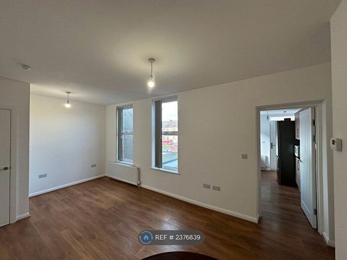 2 Bedroom Flat To Rent In Disraeli Street, Blyth, NE24