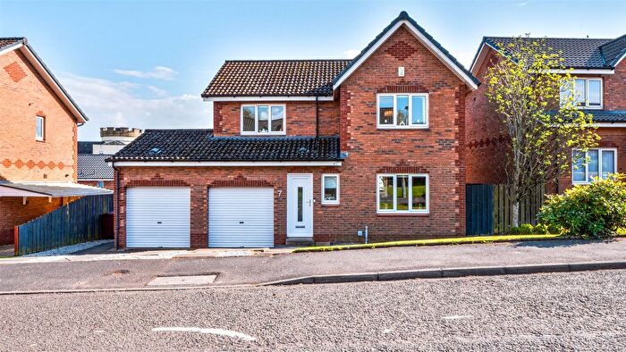 4 Bedroom Detached House For Sale In Forsyth Court, Lanark, ML11