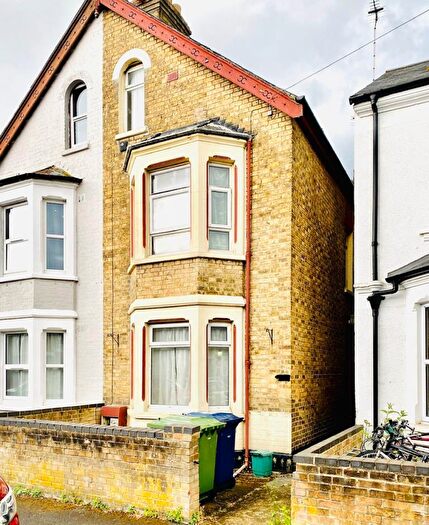 4 Bedroom Semi-Detached House To Rent In Hurst Street, Hmo Ready Sharers, OX4