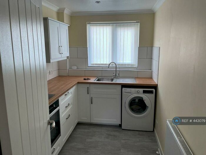 1 Bedroom Maisonette To Rent In Jerome Close, Marlow, SL7