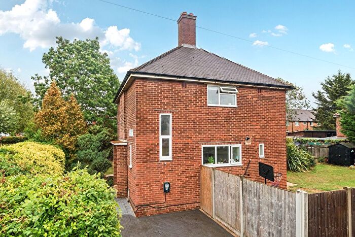 3 Bedroom Detached House For Sale In Beaumanor Gardens, New Eltham, Greenwich, SE9