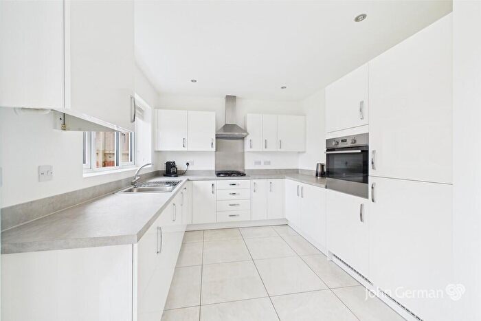 5 Bedroom Detached House For Sale In Ladybird Close, East Leake, LE12