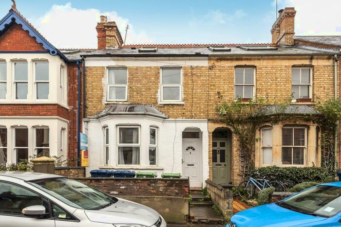 5 Bedroom Terraced House To Rent In Warwick Street, Hmo Ready Sharers, OX4