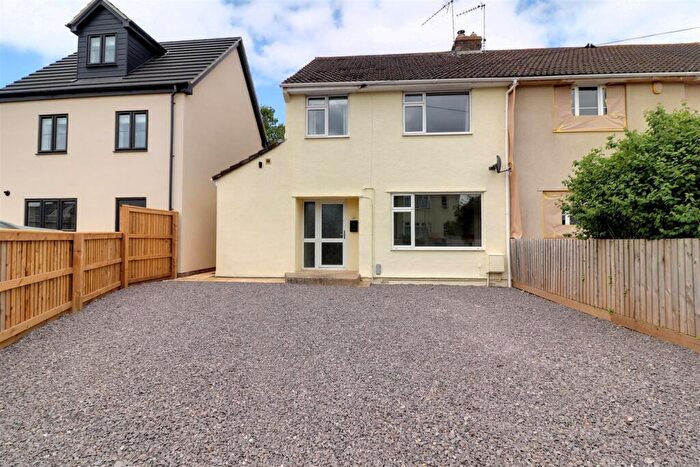 3 Bedroom Semi-Detached House For Sale In Box Road Avenue, Cam, Dursley, GL11