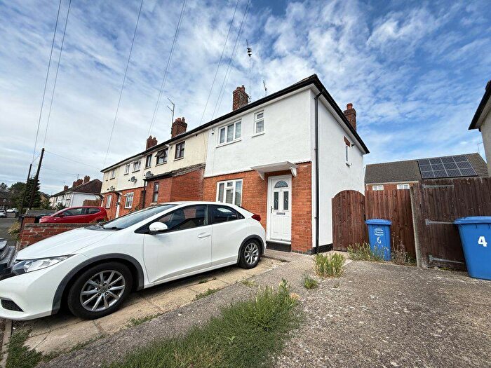 2 Bedroom Terraced House To Rent In Meadow Road, Rothwell, NN14