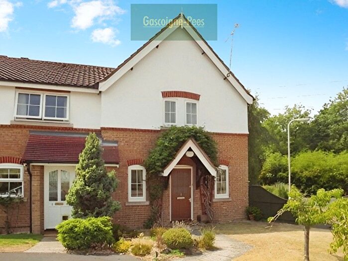 1 Bedroom End Of Terrace House To Rent In Le Borowe, Fleet, GU52