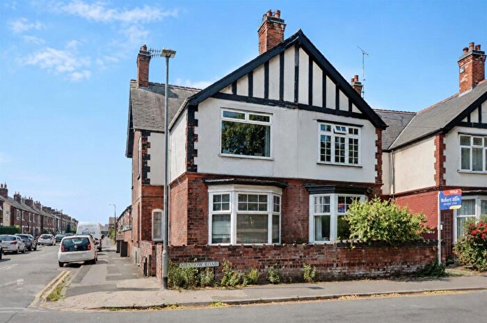 3 Bedroom Semi-Detached House For Sale In Meadow Road, Beeston Rylands, Nottingham, NG9
