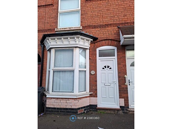 3 Bedroom Terraced House To Rent In Birmingham, Birmingham, B11