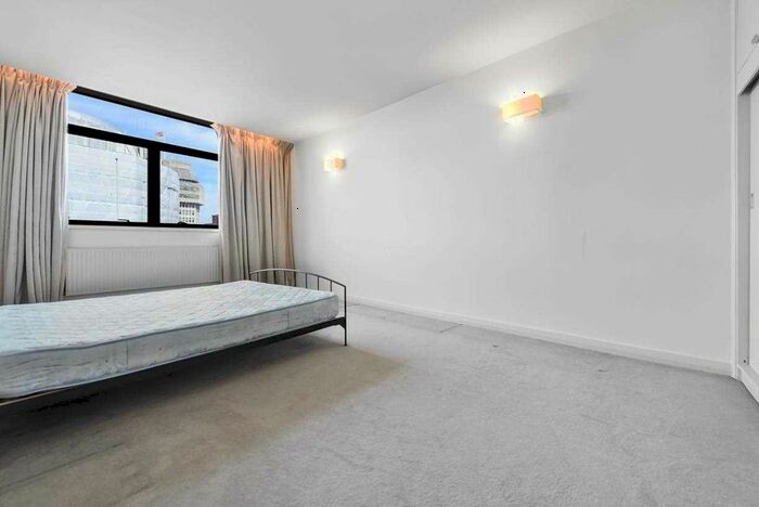 1 Bedroom Flat To Rent In Caxton Street, London, SW1H