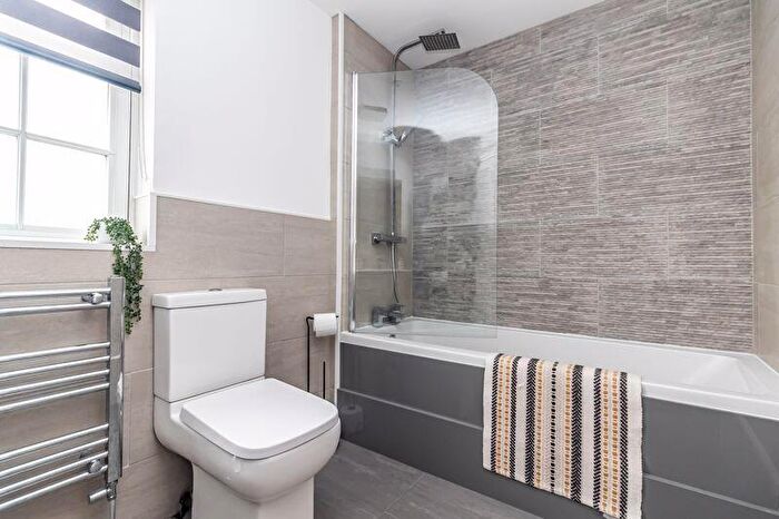 3 Bedroom End Of Terrace House For Sale In Drysdale Mews, Southsea, PO4