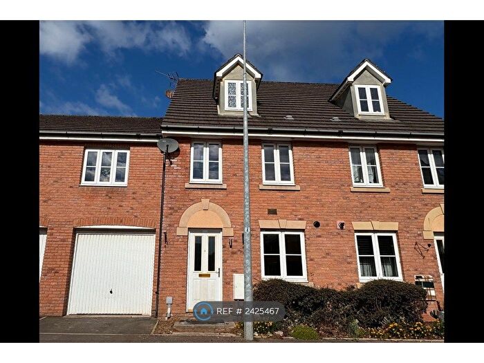 3 Bedroom Terraced House To Rent In De Clare Drive, Radyr, Cardiff, CF15