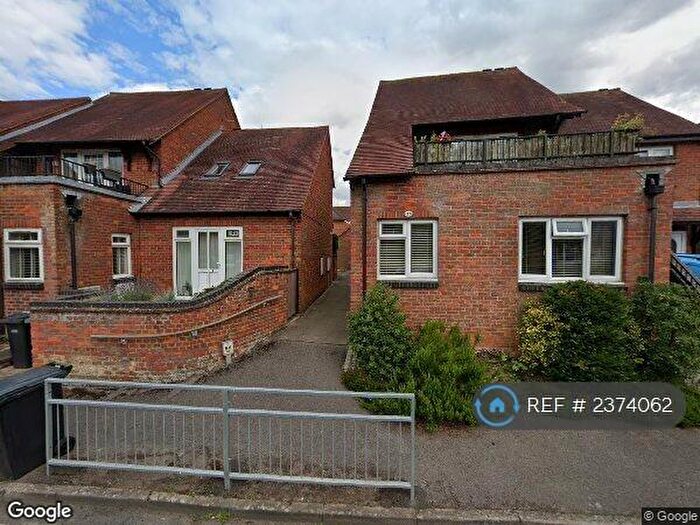 2 Bedroom End Of Terrace House To Rent In Rooks Lane, Thame, OX9