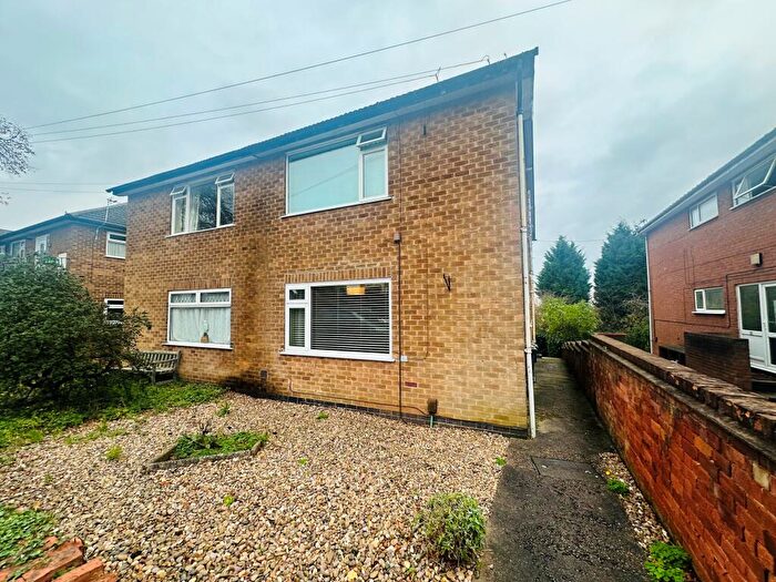 2 Bedroom Maisonette To Rent In Hilton Road, Mapperley, NG3