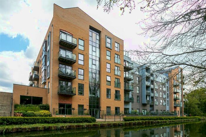 1 Bedroom Apartment To Rent In The Embankment, Nash Mills Wharf, Hemel Hempstead, HP3