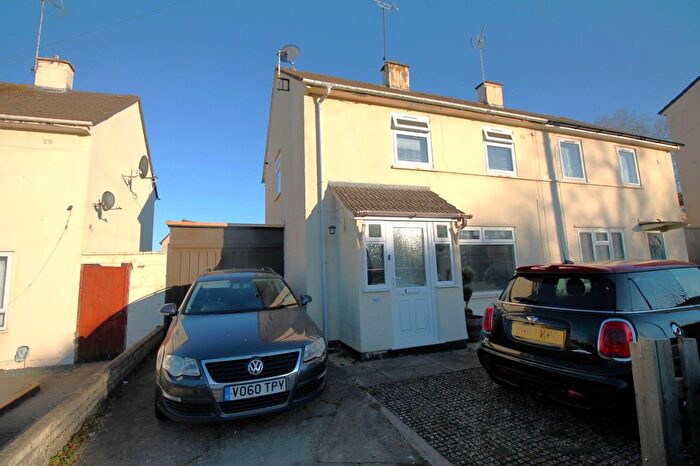 2 Bedroom Semi-Detached House For Sale In Matson Avenue, Gloucester, GL4