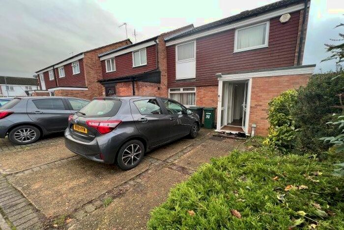 3 Bedroom Property To Rent In Silk Mill Road, Watford, WD19