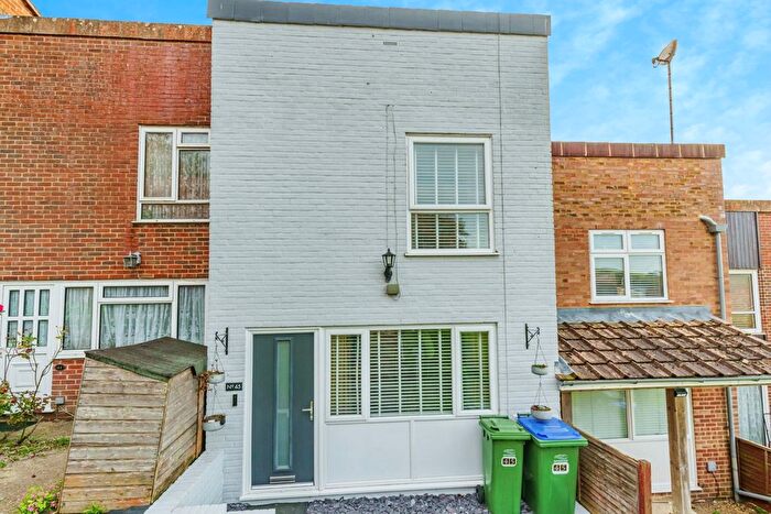 2 Bedroom Terraced House For Sale In St. Leonards Close, Newhaven, East Sussex, BN9