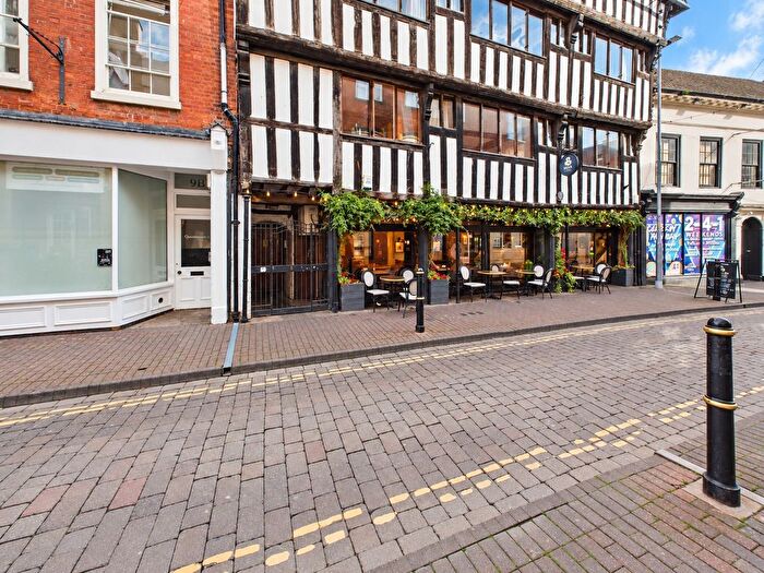 2 Bedroom Flat For Sale In New Street, Worcester, Worcestershire, WR1