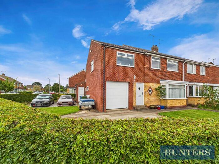 5 Bedroom Semi-Detached House For Sale In The Paddock, Beverley, HU17