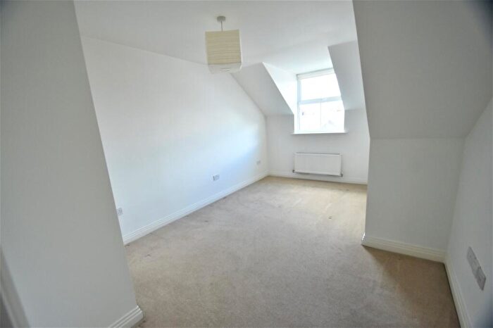 1 Bedroom Apartment For Sale In Germain Street, Chesham, Buckinghamshire, HP5