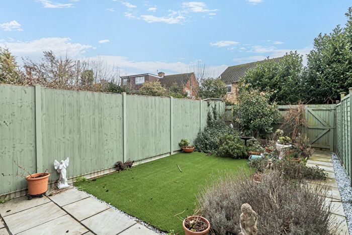 2 Bedroom Terraced House For Sale In Fairwater Drive, Shepperton, TW17