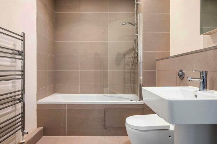 1 Bedroom Apartment For Sale In Britannia Lofts, - Banner Street, Finsbury, London, EC1Y