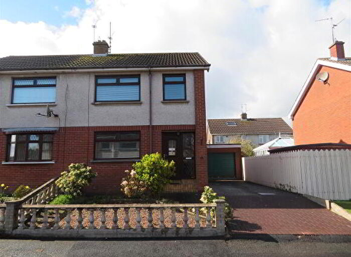 3 Bedroom Semi-Detached House For Sale In Irwin Gardens, Lurgan, BT66