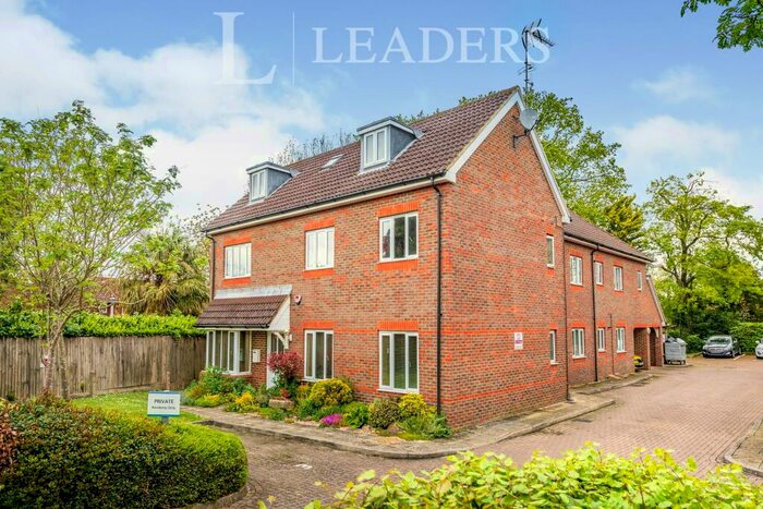 2 Bedroom Apartment To Rent In West Green, Crawley, RH11