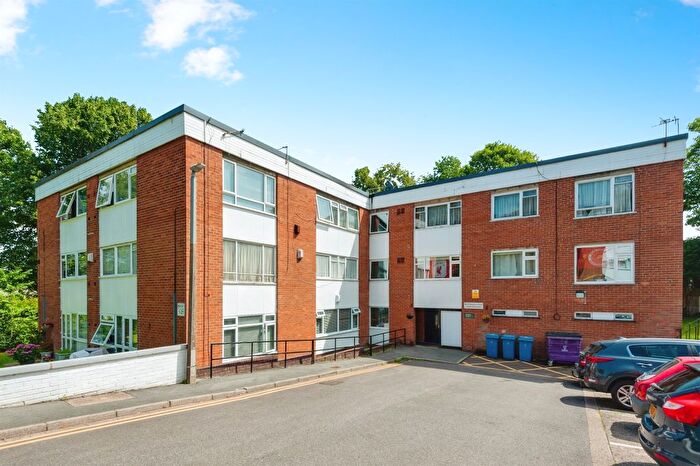 2 Bedroom Flat For Sale In Rosehill Court, Liverpool, L25