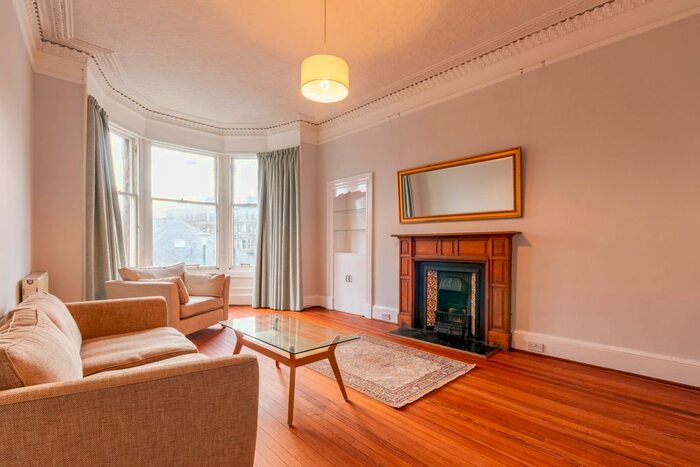 3 Bedroom Flat To Rent In Eyre Crescent, Edinburgh, EH3