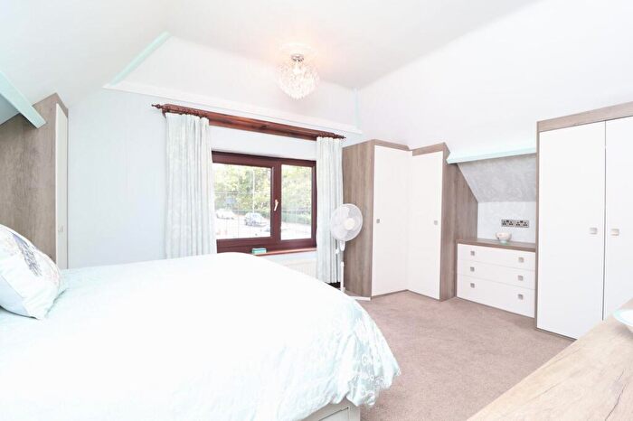 3 Bedroom Cottage For Sale In Blyth Road, Worksop, S81