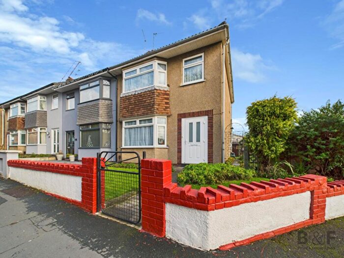 3 Bedroom End Of Terrace House For Sale In Kendall Road, Staple Hill, BS16