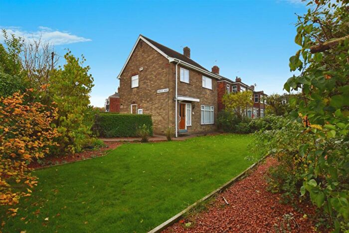 3 Bedroom Detached House For Sale In Leads Road, Hull, HU7