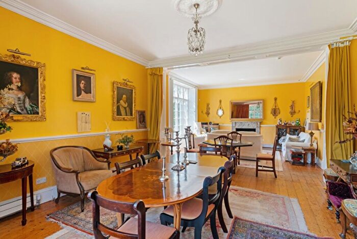 5 Bedroom Semi-Detached House To Rent In Bishopton Lane Bishopton, CV37