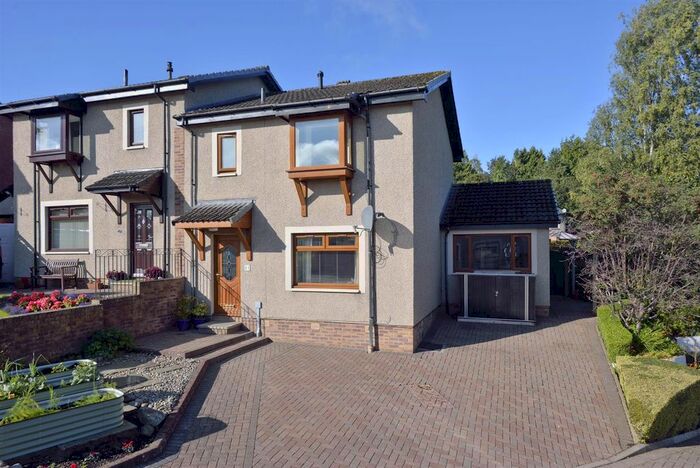 3 Bedroom Semi-Detached House For Sale In Roger Quin Gardens, Galashiels, TD1