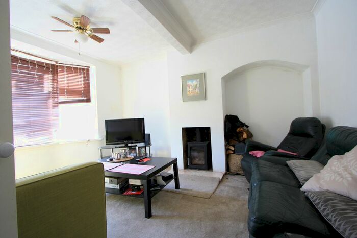 3 Bedroom Terraced House To Rent In Bayham Road, Morden, SM4