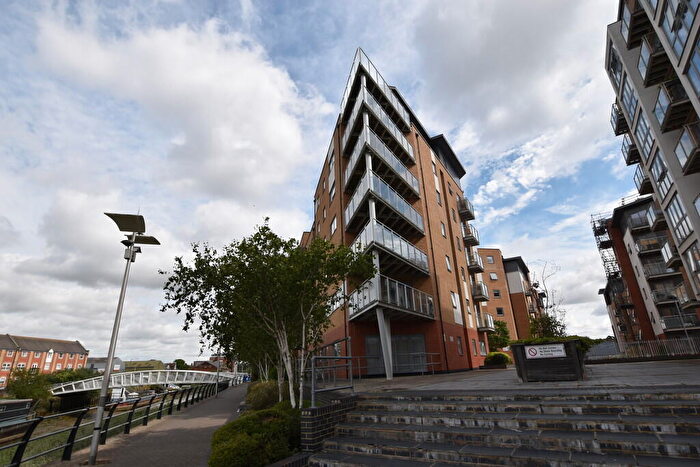 2 Bedroom Flat For Sale In Ship Wharf, Colchester, CO2