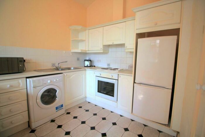 1 Bedroom Apartment To Rent In Wellington Road South, Stockport, SK3