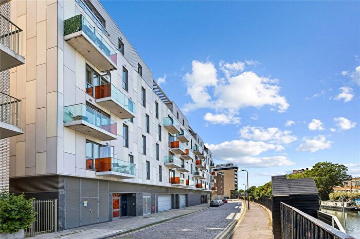 3 Bedroom Flat For Sale In Wiltshire Row, London, N1