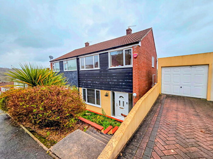 3 Bedroom Semi Detached House For Sale In Austin Crescent, Plymouth, PL6