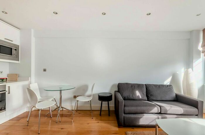 1 Bedroom Flat To Rent In Sloane Avenue, Chelsea, London, SW3