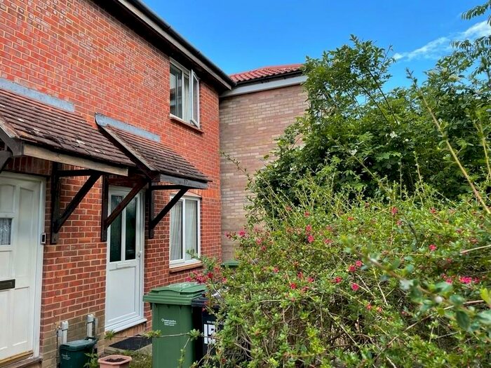 2 Bedroom Detached House To Rent In Ladygrove, Didcot, OX11