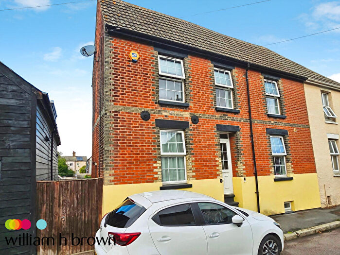 3 Bedroom House To Rent In Albert Street, Harwich, CO12