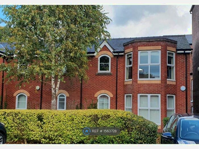 2 Bedroom Flat To Rent In Mauldeth Road, Withington, Manchester, M20