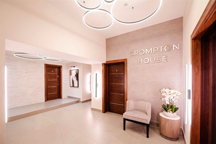 1 Bedroom Flat To Rent In Crompton Street, Bury, BL9