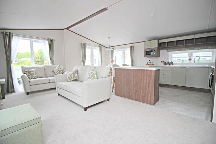 2 Bedroom Detached Bungalow For Sale In Bewicke Main Residential Park, Birtley, Chester Le Street, DH2