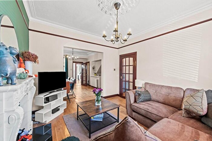 2 Bedroom Semi-Detached House For Sale In Steps Street, Stenhousemuir, Larbert, Stirlingshire, FK5