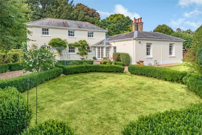 4 Bedroom Detached House For Sale In Newbury Hill, Penton Mewsey, Andover, Hampshire, SP11