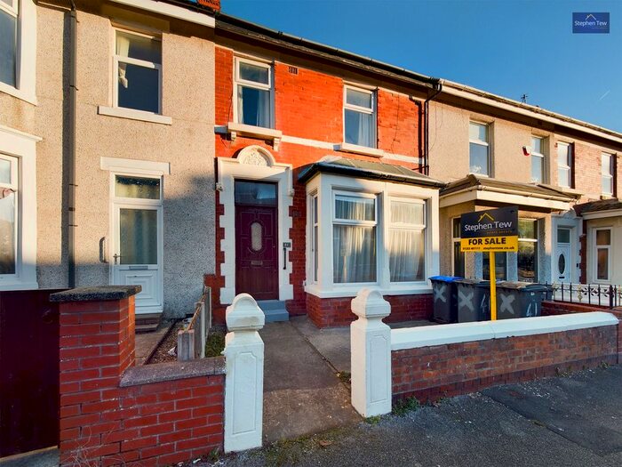 4 Bedroom houses for sale in Milbourne Street, FY1, Blackpool